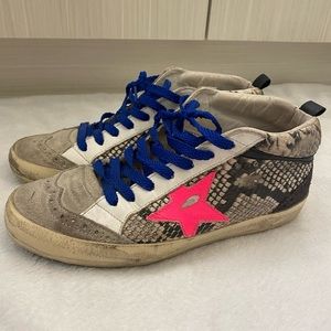 Golden goose mid star sneakers. Size 7. Lightly worn.